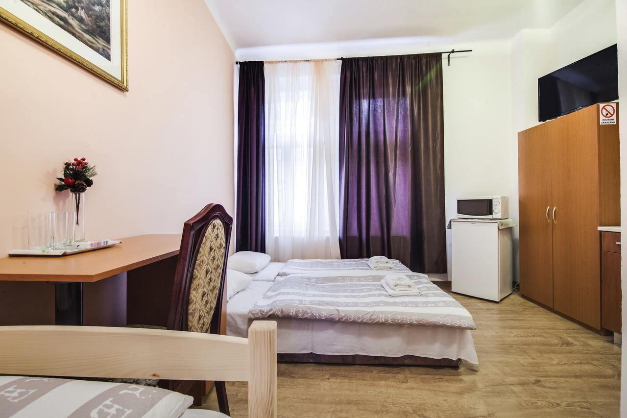 Aparthotel Zarra Praag Kamer foto