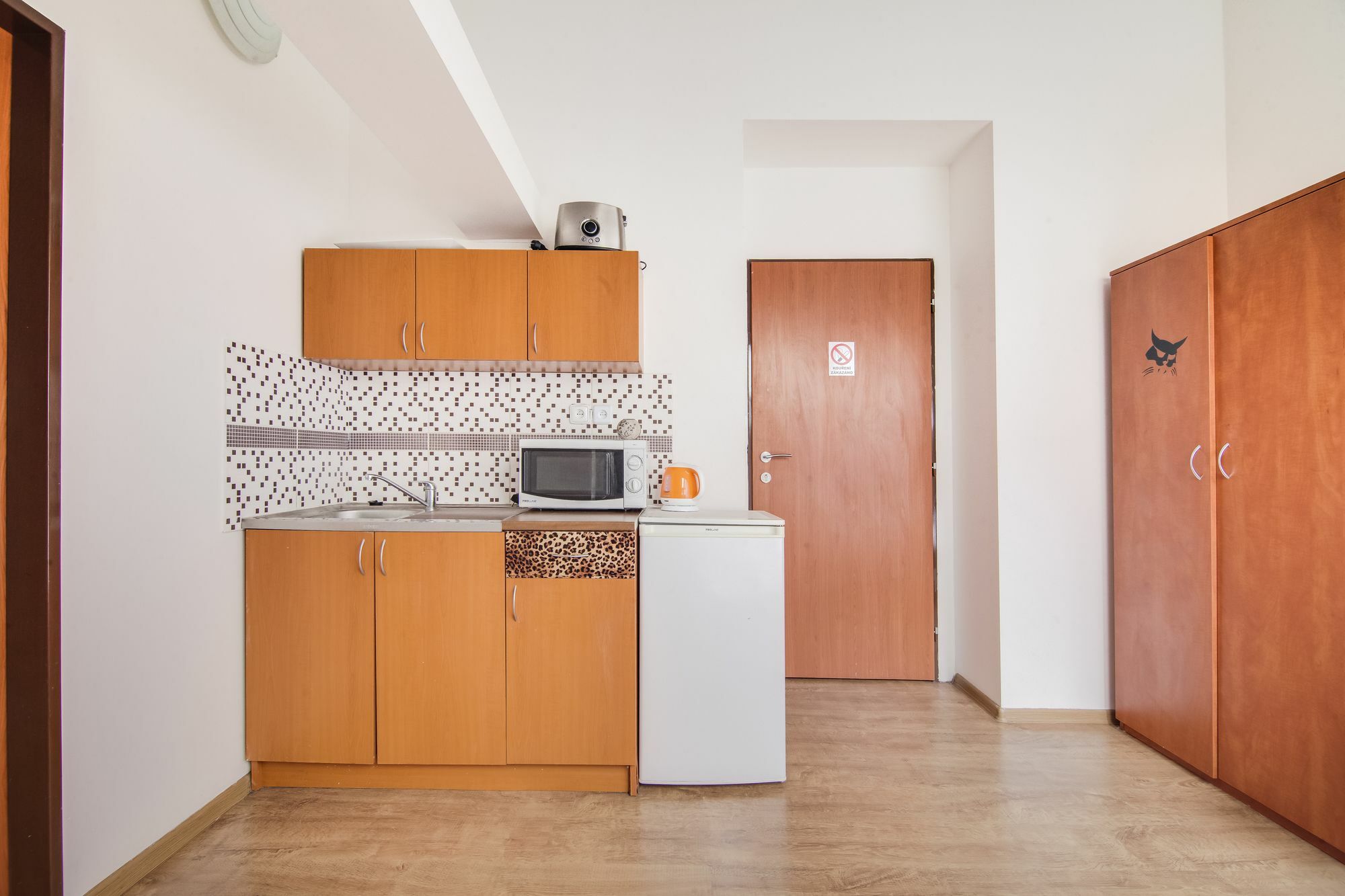 Aparthotel Zarra Praag Buitenkant foto