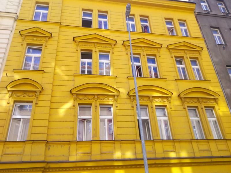 Aparthotel Zarra Praag Buitenkant foto
